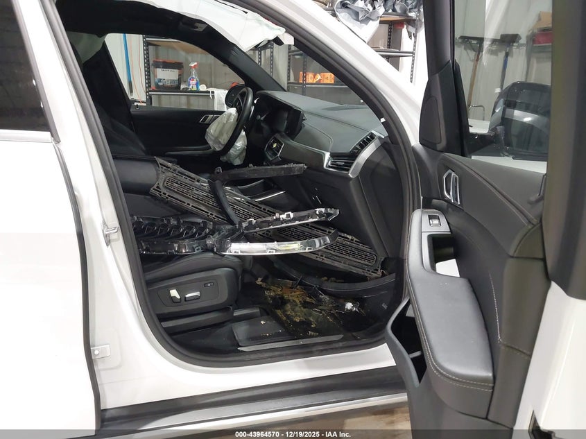 2022 BMW X5