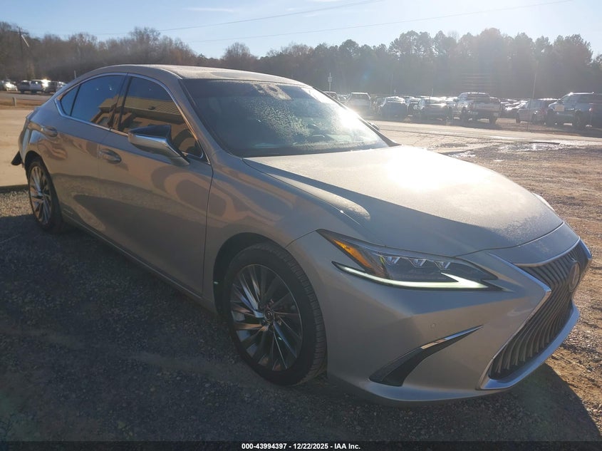 2021 Lexus Es 300h