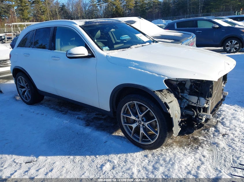 2021 Mercedes-benz Glc