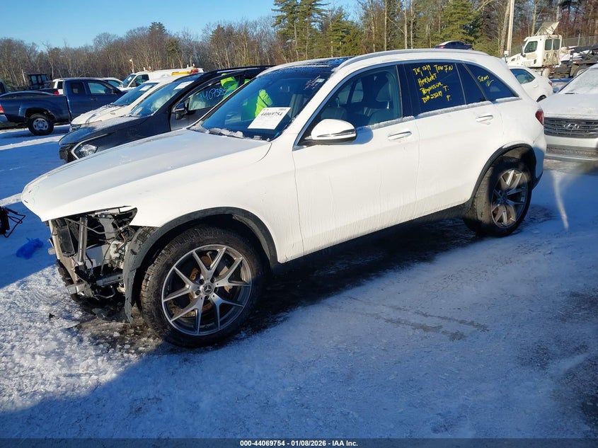 2021 Mercedes-benz Glc