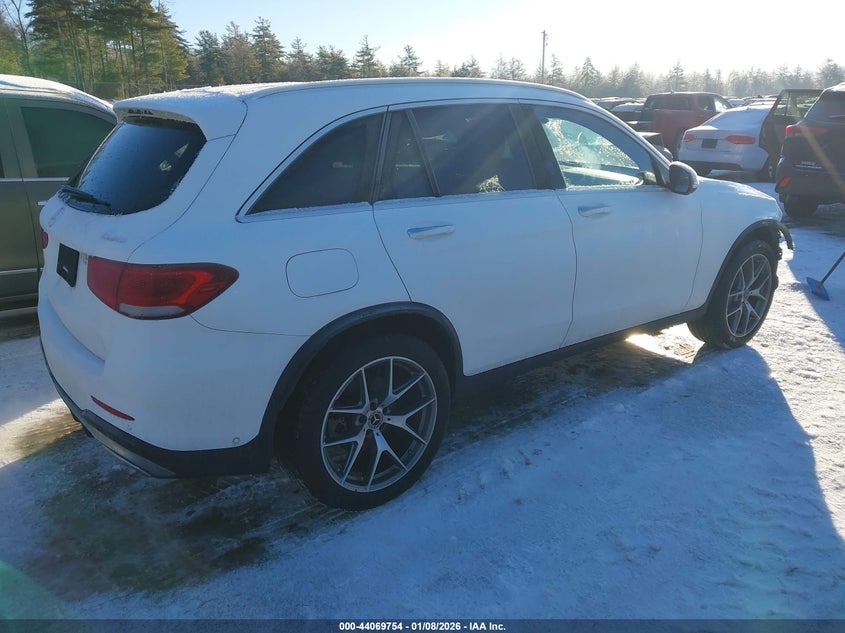 2021 Mercedes-benz Glc