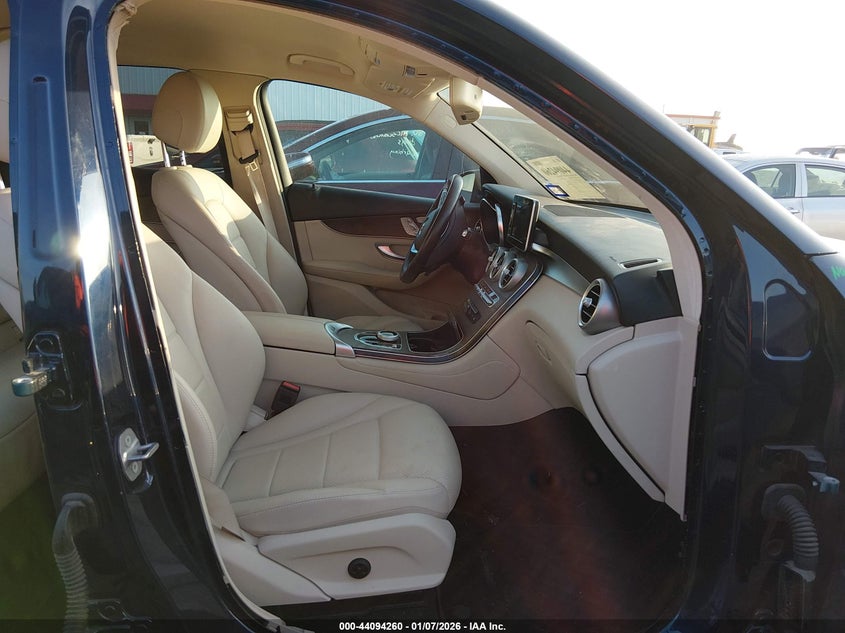 2019 Mercedes-benz Glc