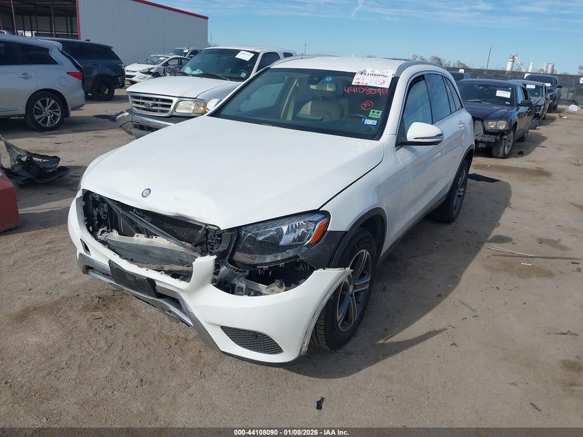 2016 Mercedes-benz Glc