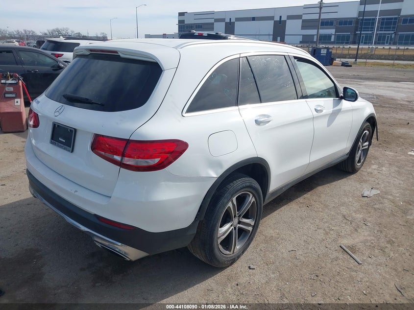 2016 Mercedes-benz Glc