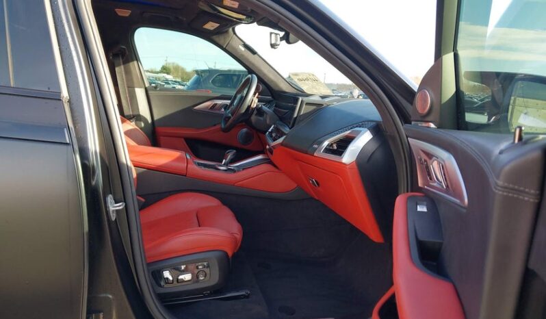 
								2024 BMW Xm full									