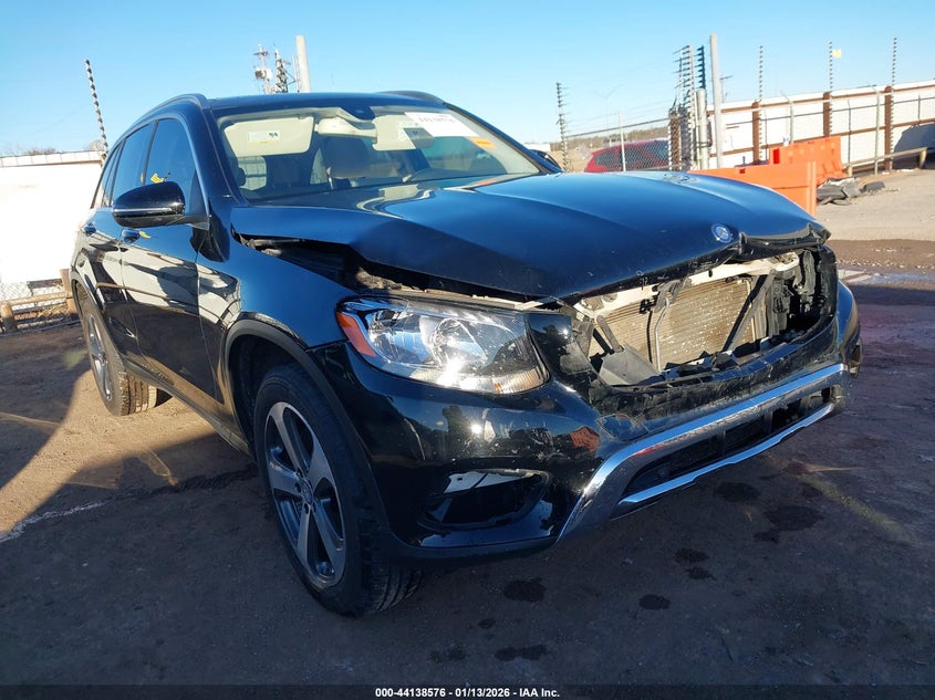 2016 Mercedes-benz Glc
