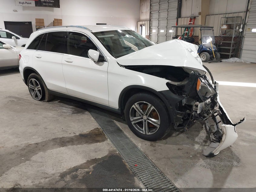 2016 Mercedes-benz Glc