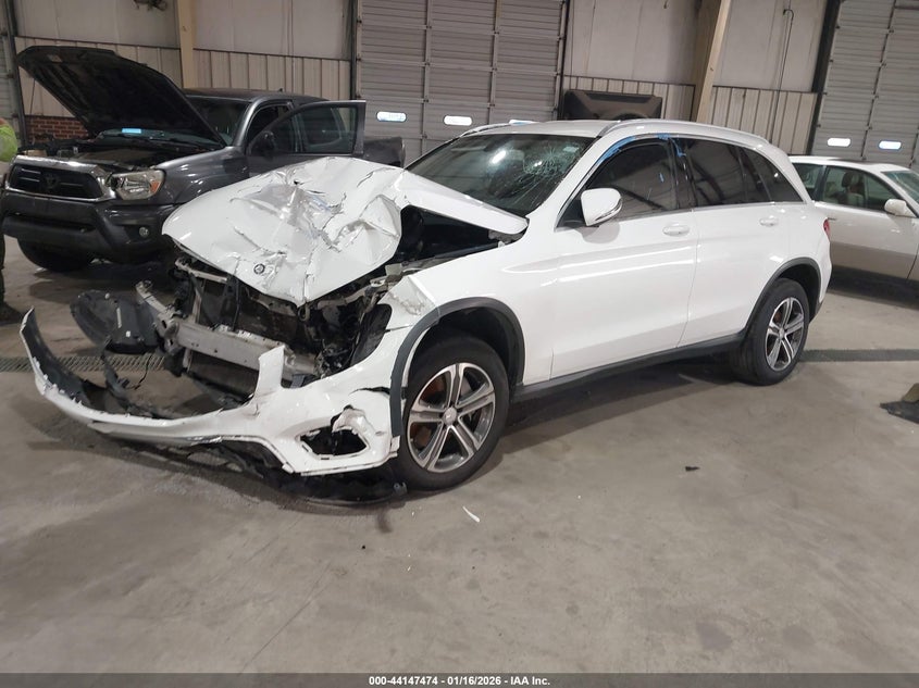 2016 Mercedes-benz Glc