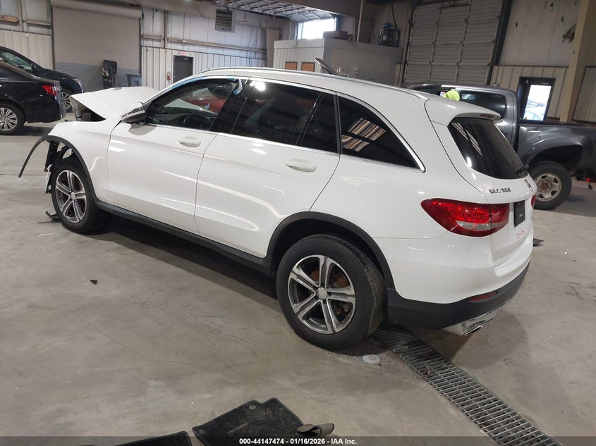 2016 Mercedes-benz Glc