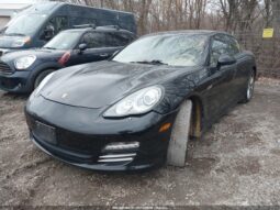 
										2012 Porsche Panamera full									