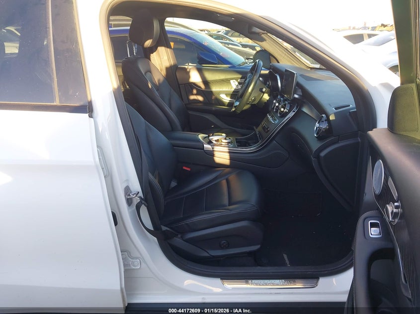 2018 Mercedes-benz Glc