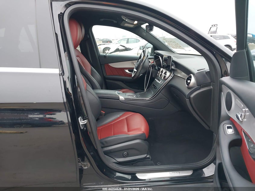 2022 Mercedes-benz Glc