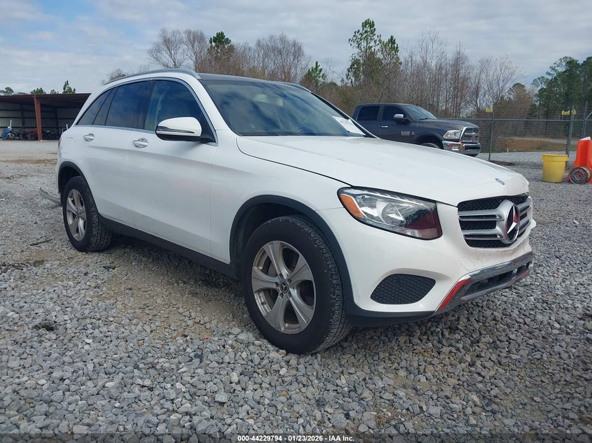 2017 Mercedes-benz Glc