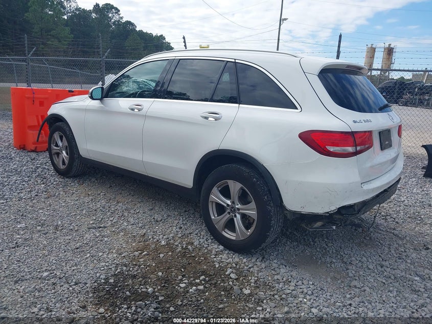 2017 Mercedes-benz Glc