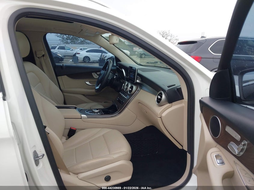 2019 Mercedes-benz Glc