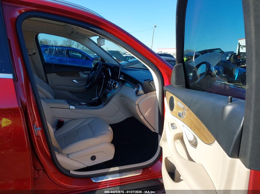 2019 Mercedes-benz Glc