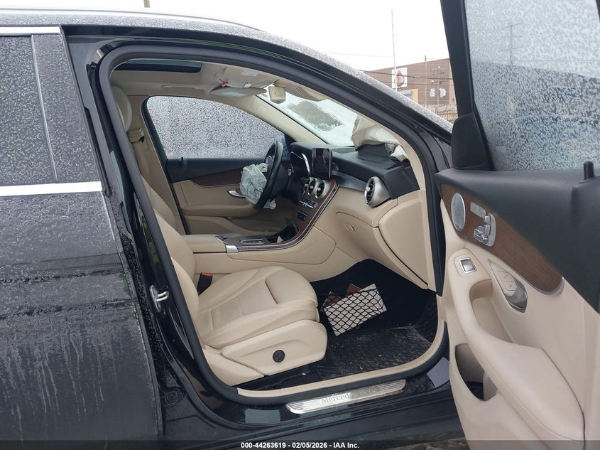 2020 Mercedes-benz Glc
