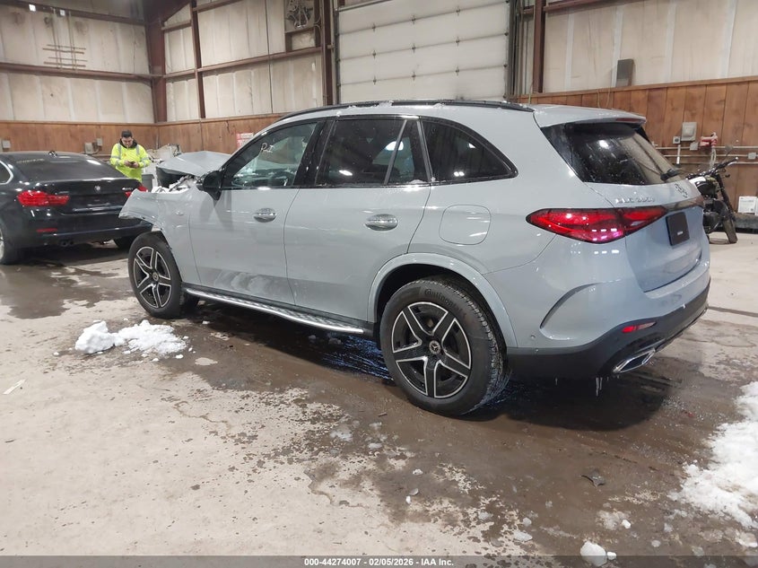 2025 Mercedes-benz Glc