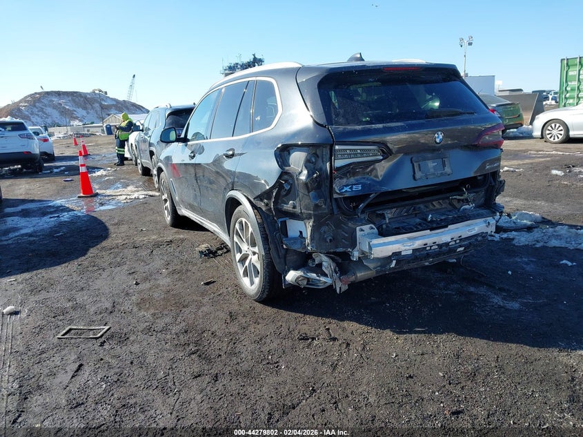 2021 BMW X5