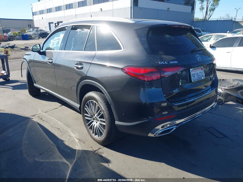2024 Mercedes-benz Glc