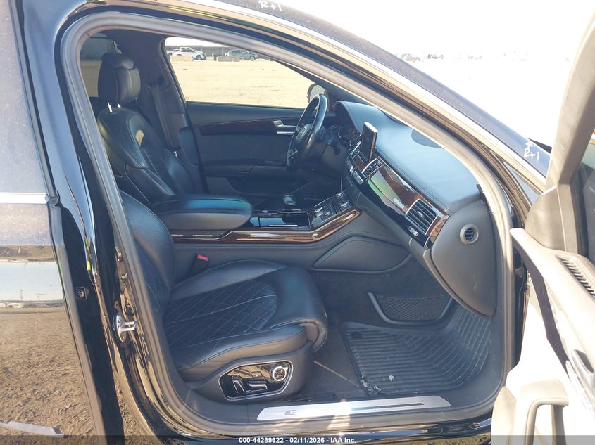 2016 Audi A8