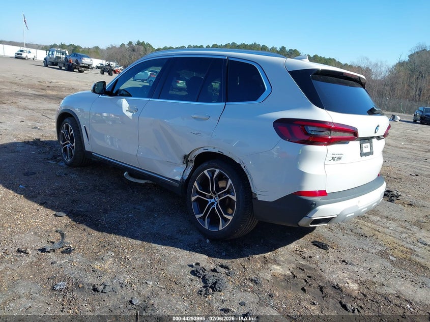 2022 BMW X5