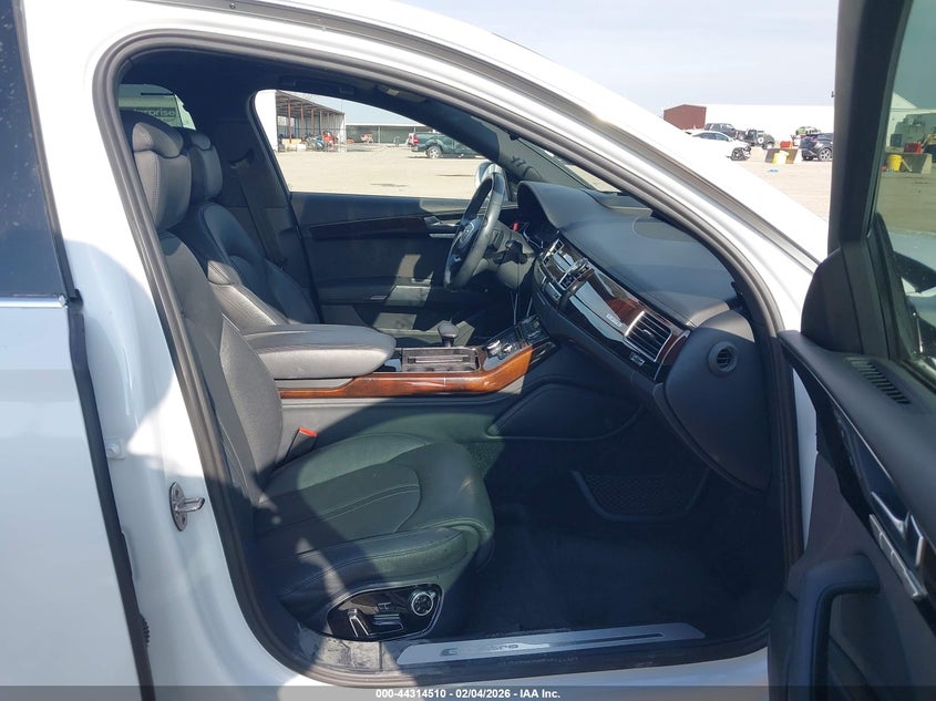 2016 Audi A8