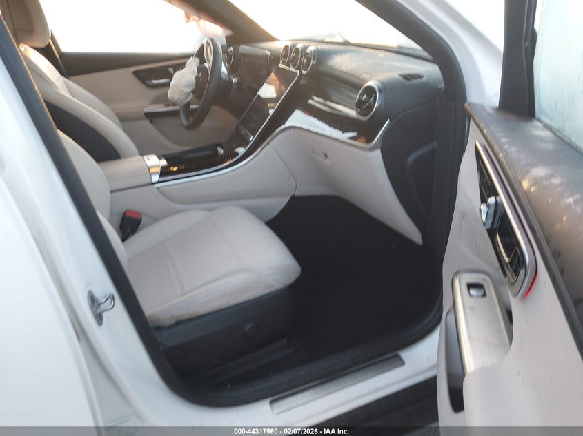 2025 Mercedes-benz Glc