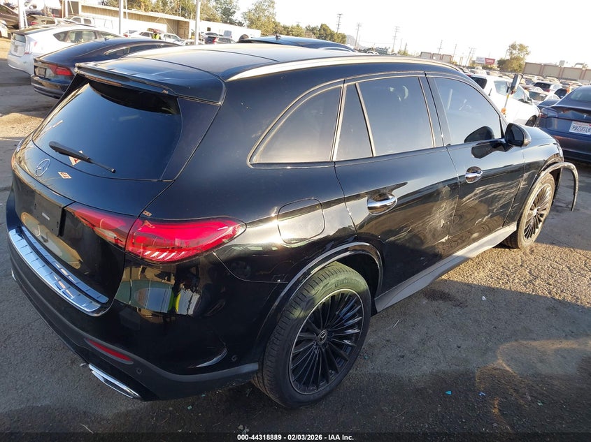 2023 Mercedes-benz Glc