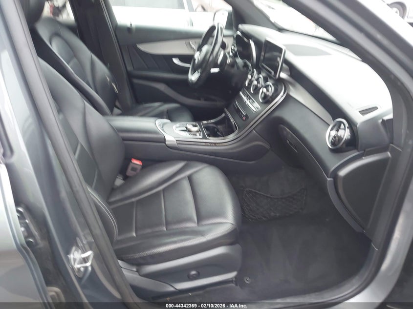 2019 Mercedes-benz Glc