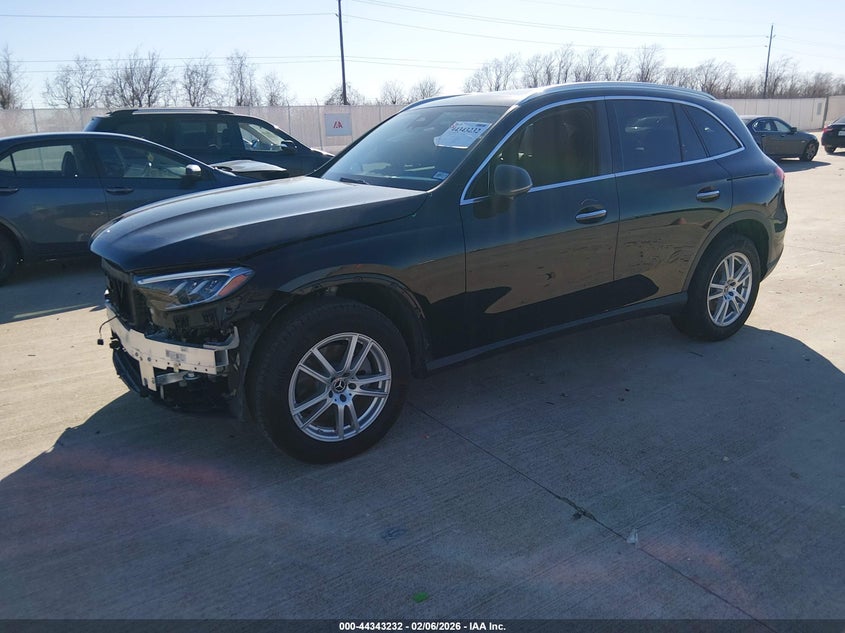 2025 Mercedes-benz Glc