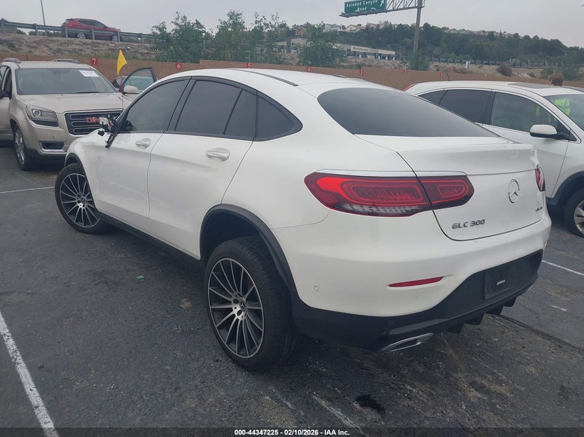 2021 Mercedes-benz Glc