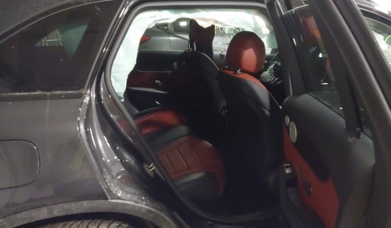 
								2021 Mercedes-benz Glc full									