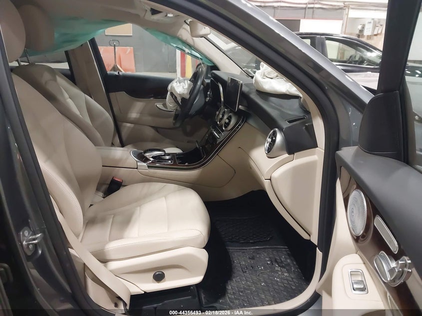 2019 Mercedes-benz Glc