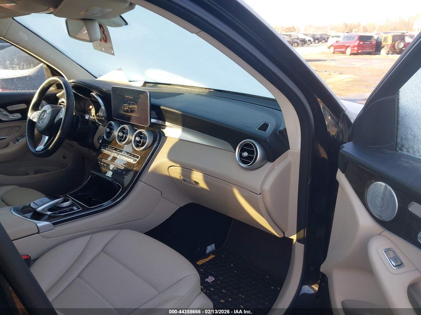 2019 Mercedes-benz Glc