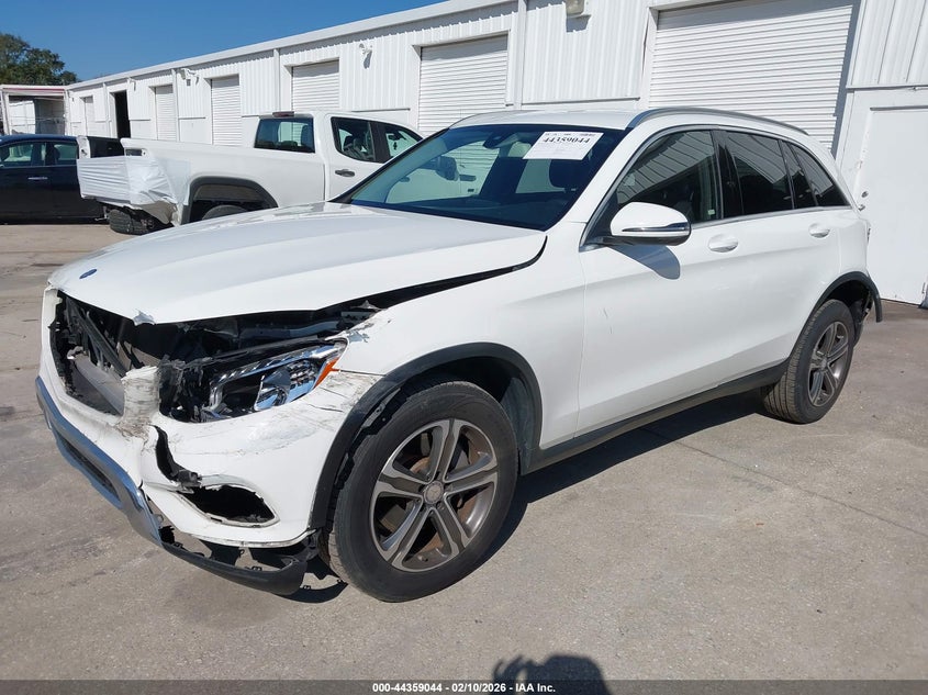 2016 Mercedes-benz Glc