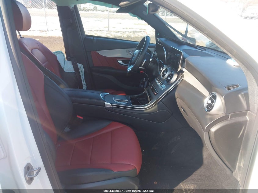 2022 Mercedes-benz Glc