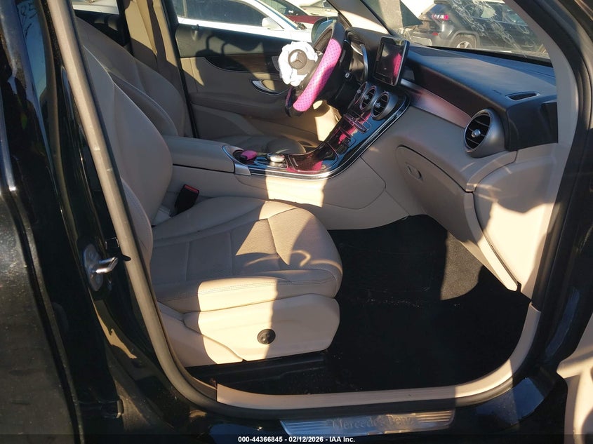 2019 Mercedes-benz Glc