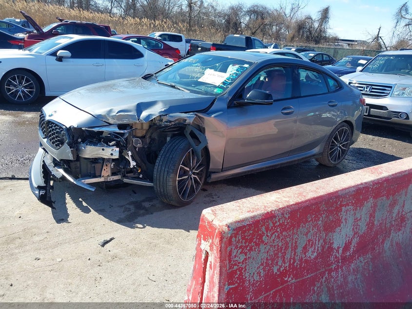 2022 BMW M235i