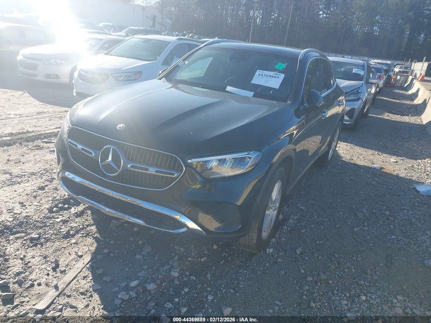 2025 Mercedes-benz Glc
