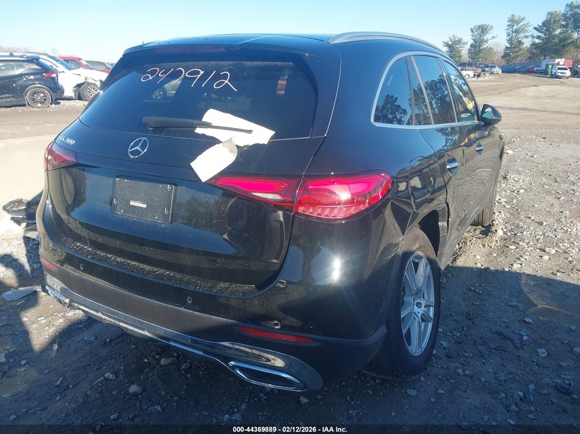 2025 Mercedes-benz Glc