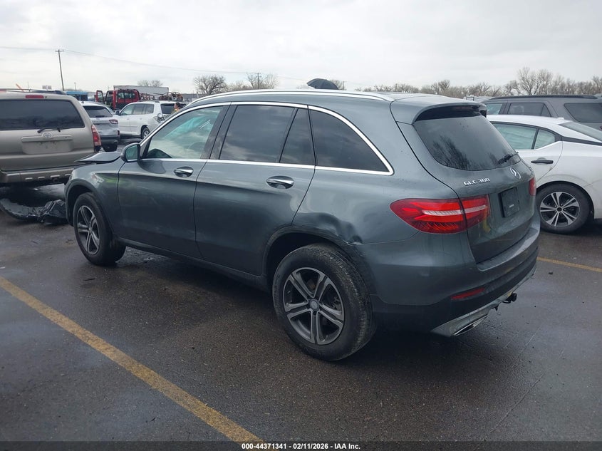 2017 Mercedes-benz Glc