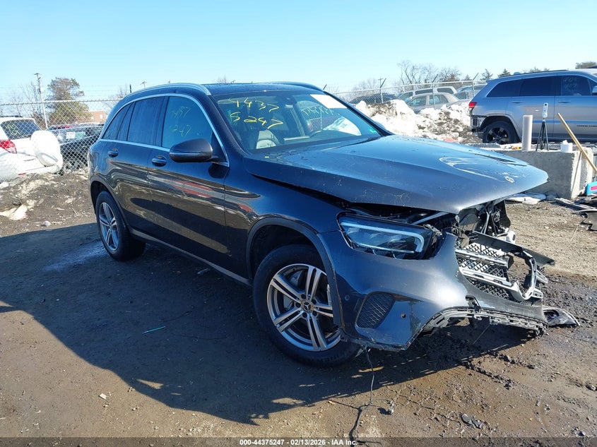 2021 Mercedes-benz Glc