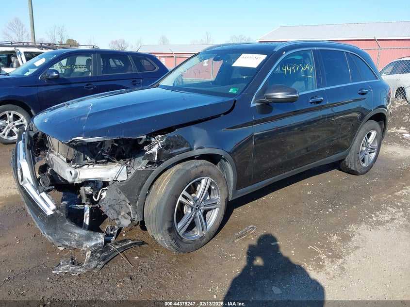 2021 Mercedes-benz Glc