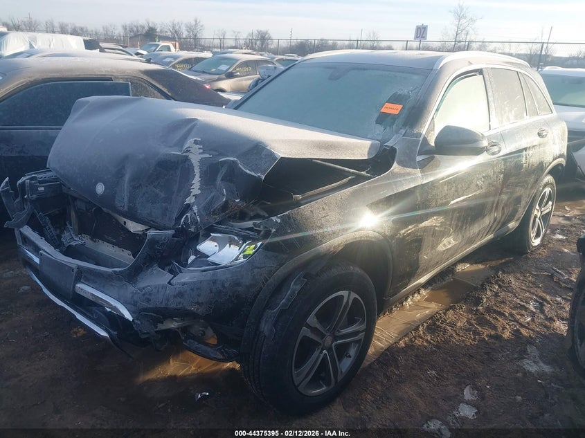2016 Mercedes-benz Glc