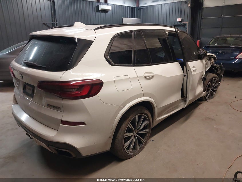 2023 BMW X5
