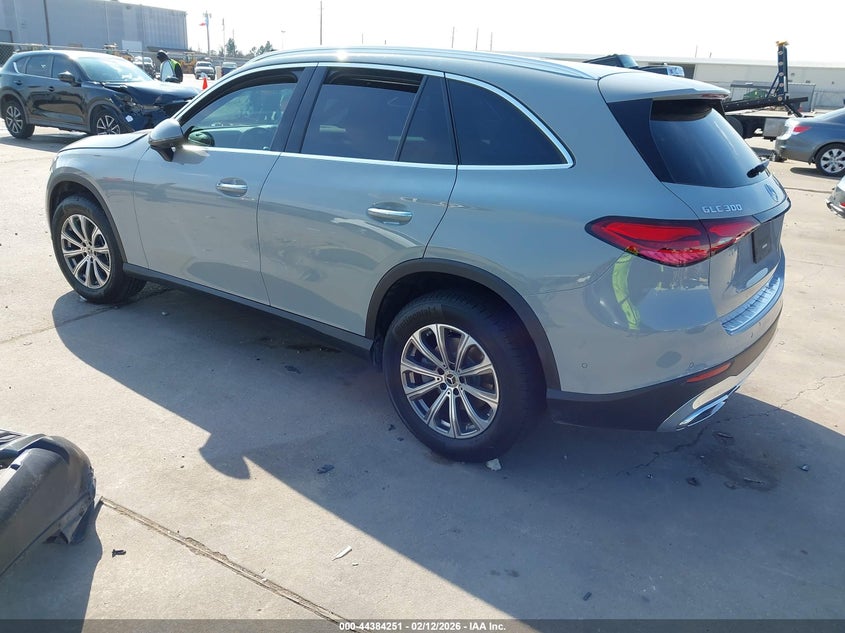 2025 Mercedes-benz Glc