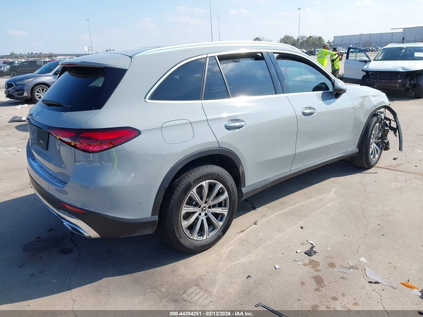 2025 Mercedes-benz Glc