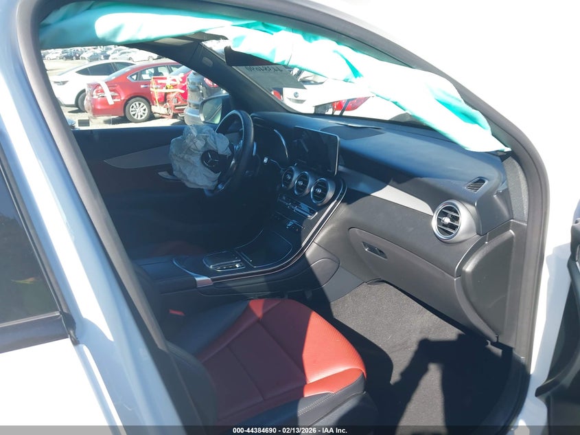 2022 Mercedes-benz Glc