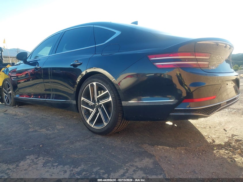 2025 Genesis G80